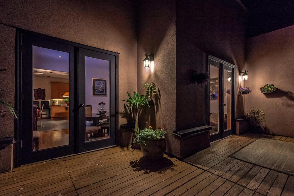 Whytecliff Park Place Near Ocean ウエスト・バンクーバー エクステリア 写真
