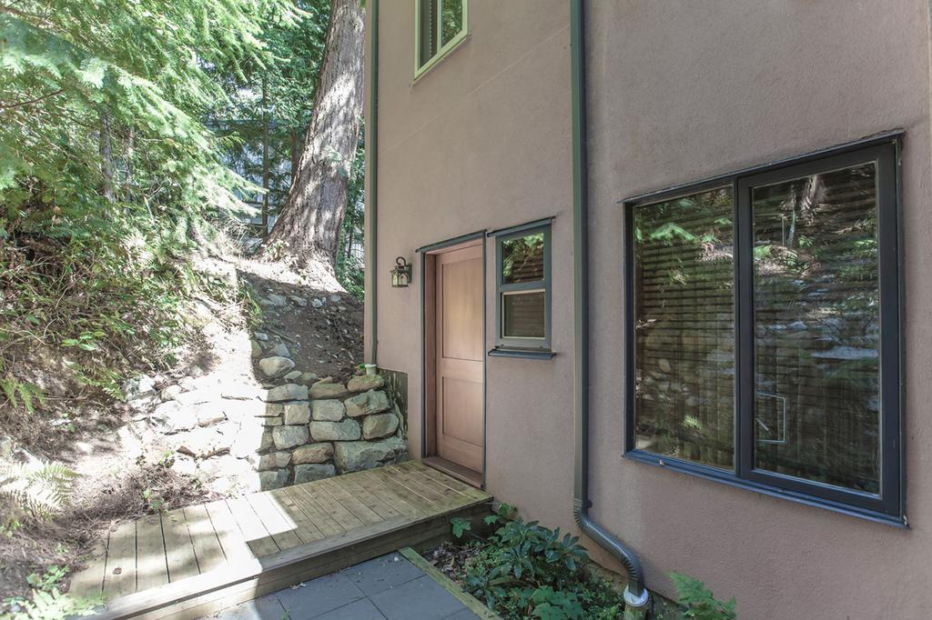 Whytecliff Park Place Near Ocean ウエスト・バンクーバー エクステリア 写真